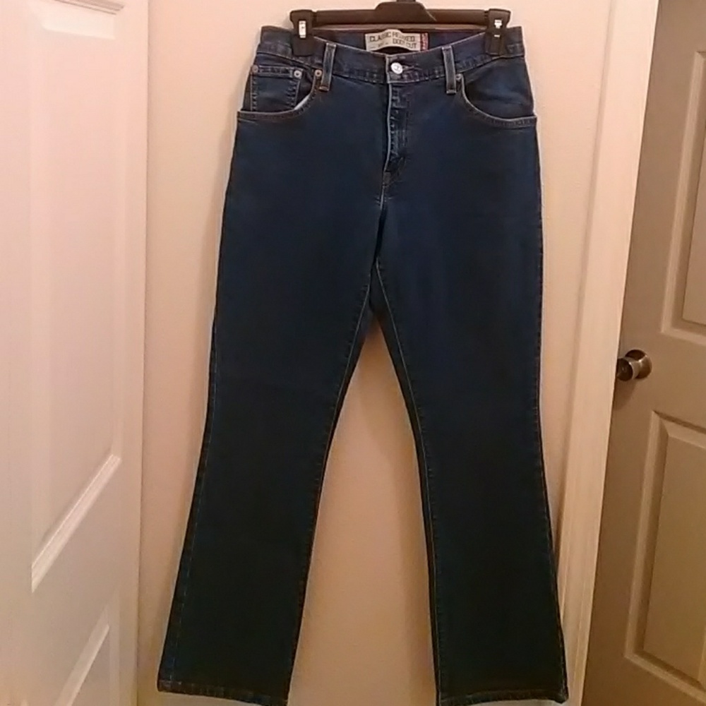 Levis 550